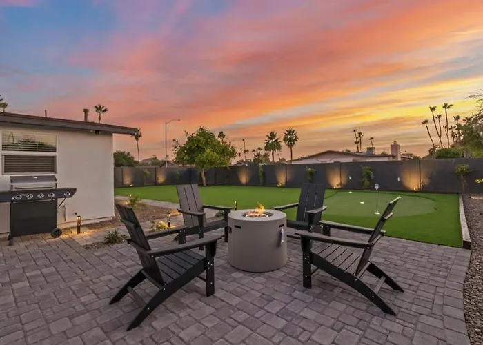 Holiday home Casa Paradiso With Private Pool Firepit & Putting *