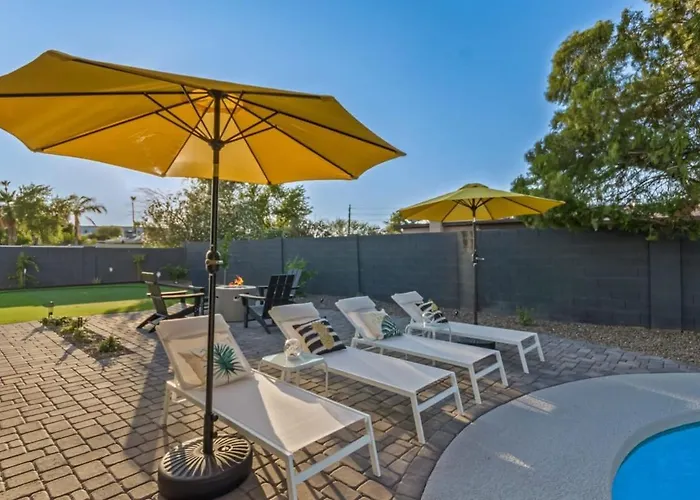 Casa Paradiso With Private Pool Firepit & Putting *
