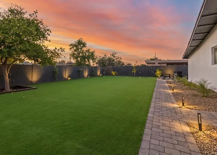 Casa Paradiso With Private Pool Firepit & Putting Phoenix