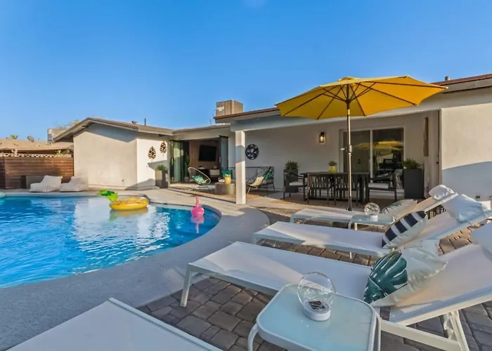 Casa Paradiso With Private Pool Firepit & Putting Phoenix